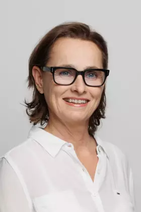 Schilli Beáta